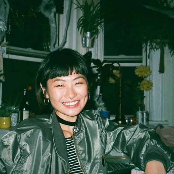 Meet your Posher, Diana wei - Picture 1 of 1